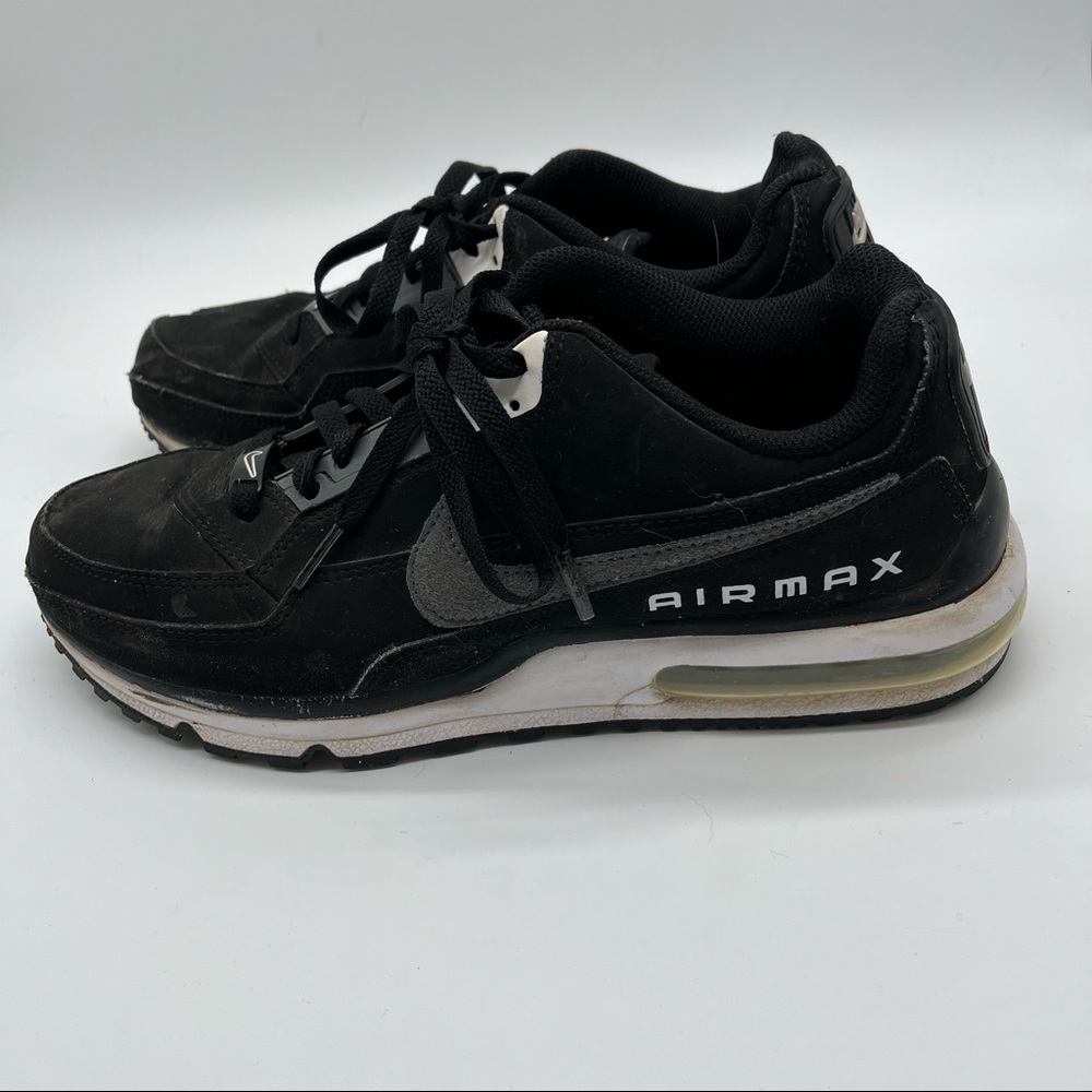 Nike Mens Air Max LTD 407979-092
Black/ White Running Shoes
Sneakers Size 10.5 - Picture 5 of 9
